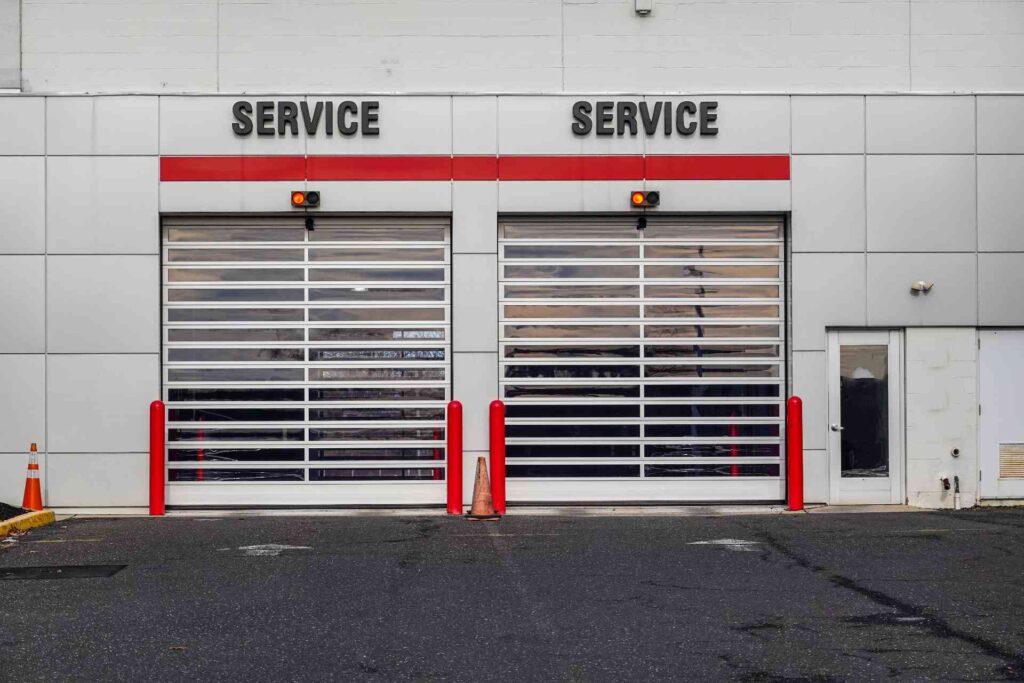 What Are High-Speed Doors Used For? All You Need to Know 2 high speed door types
